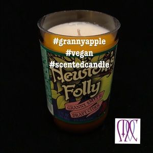 Vegan candle. Scented (apple) 100% natural 8 Oz